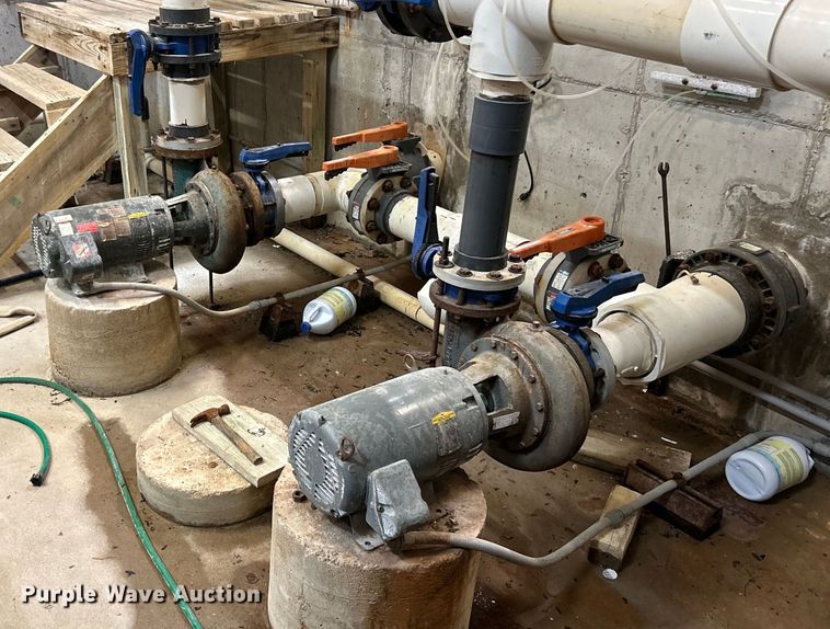 image for item EK4954 (3) pool pumps