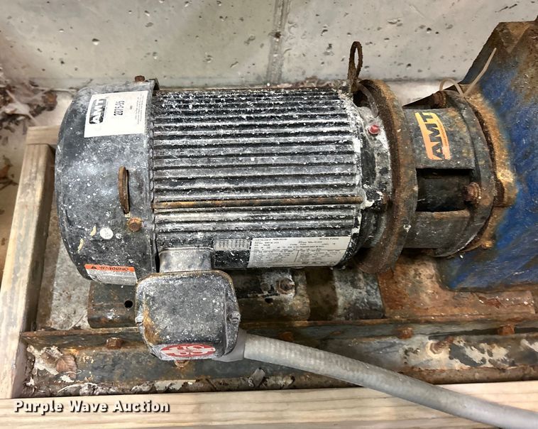 image for item EK4954 (3) pool pumps