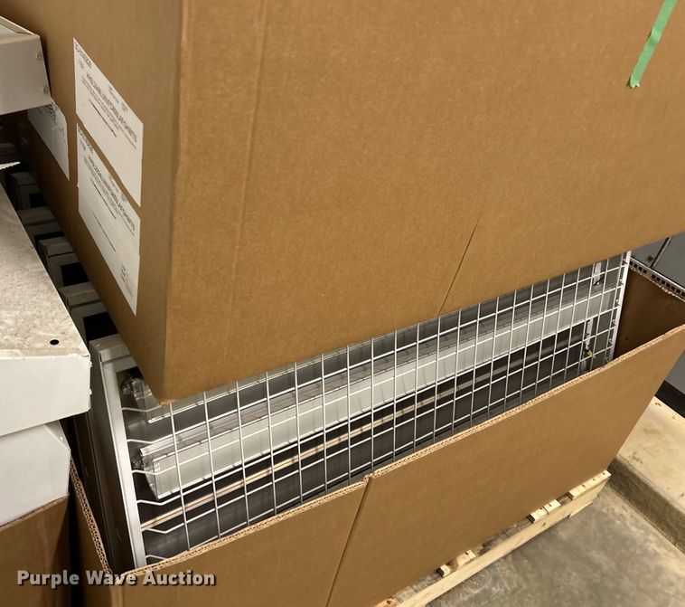 image for item EK4955 (27) light fixtures