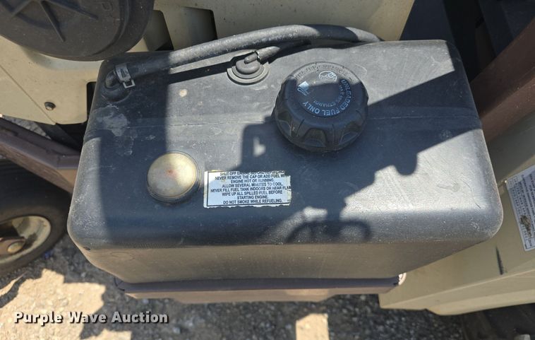 image for item EK6073 Grasshopper  932 ZTR lawn mower