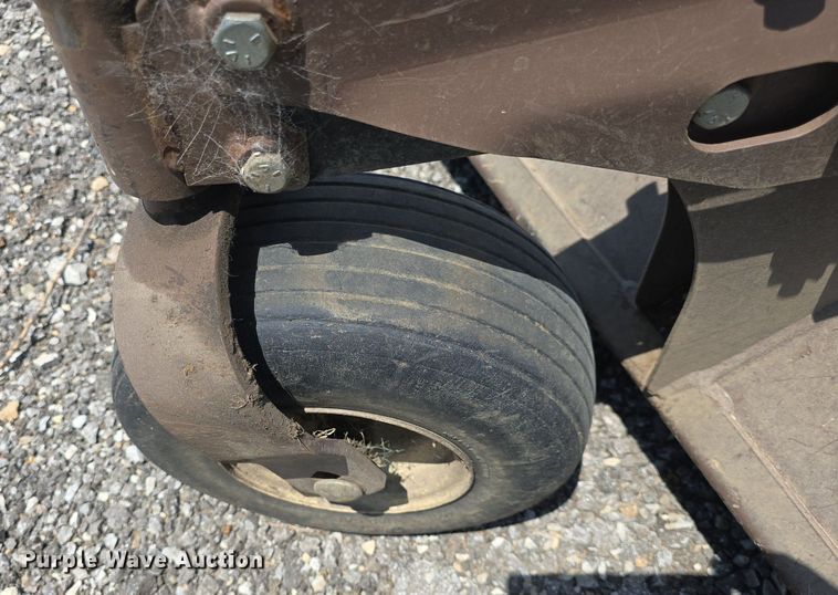 image for item EK6073 Grasshopper  932 ZTR lawn mower