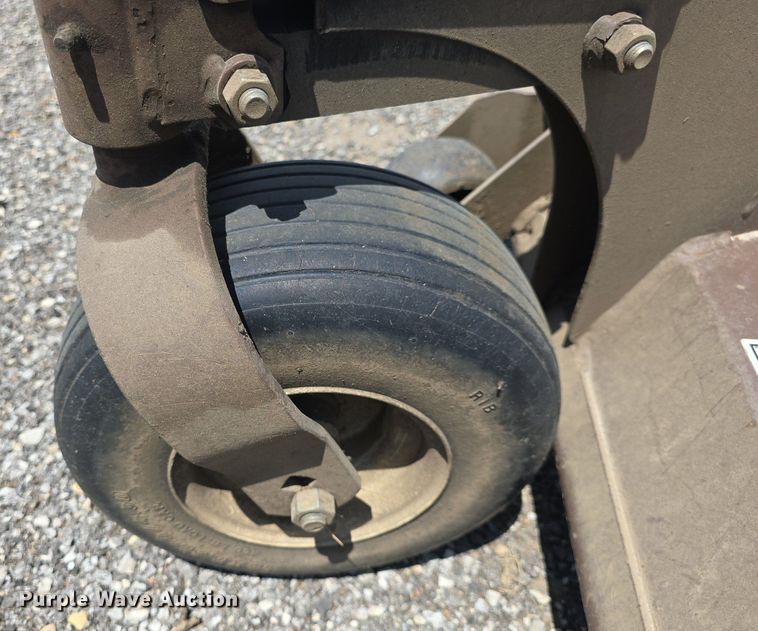 image for item EK6073 Grasshopper  932 ZTR lawn mower