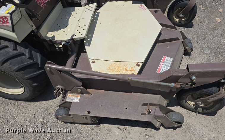 image for item EK6074 Grasshopper  932 ZTR lawn mower