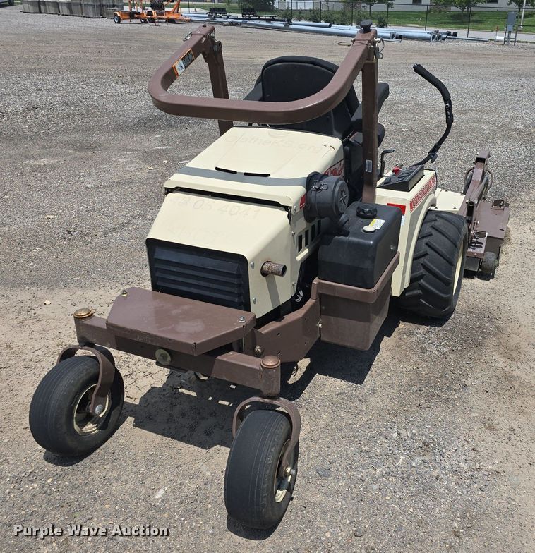 image for item EK6075 Grasshopper  932 ZTR lawn mower