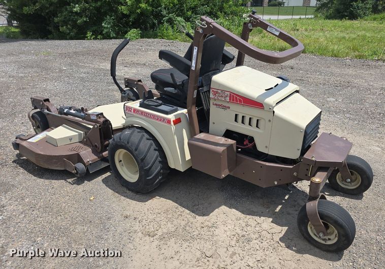 image for item EK6075 Grasshopper  932 ZTR lawn mower