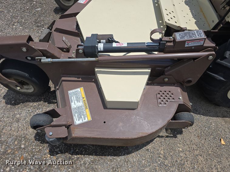 image for item EK6075 Grasshopper  932 ZTR lawn mower