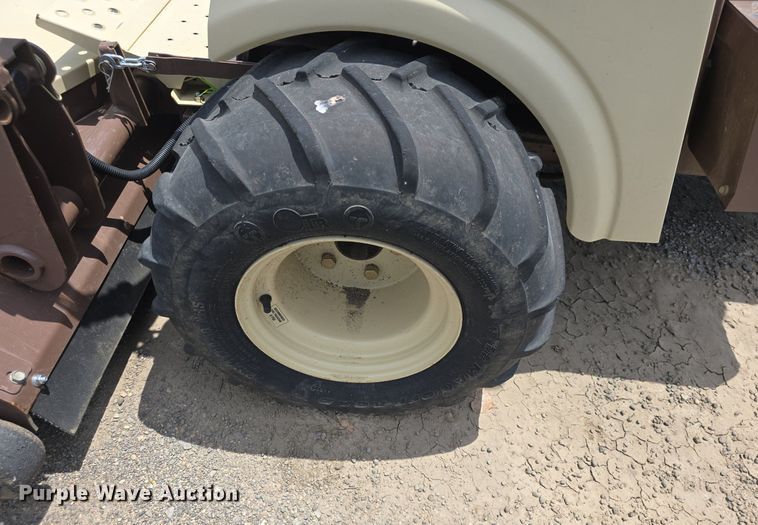 image for item EK6075 Grasshopper  932 ZTR lawn mower