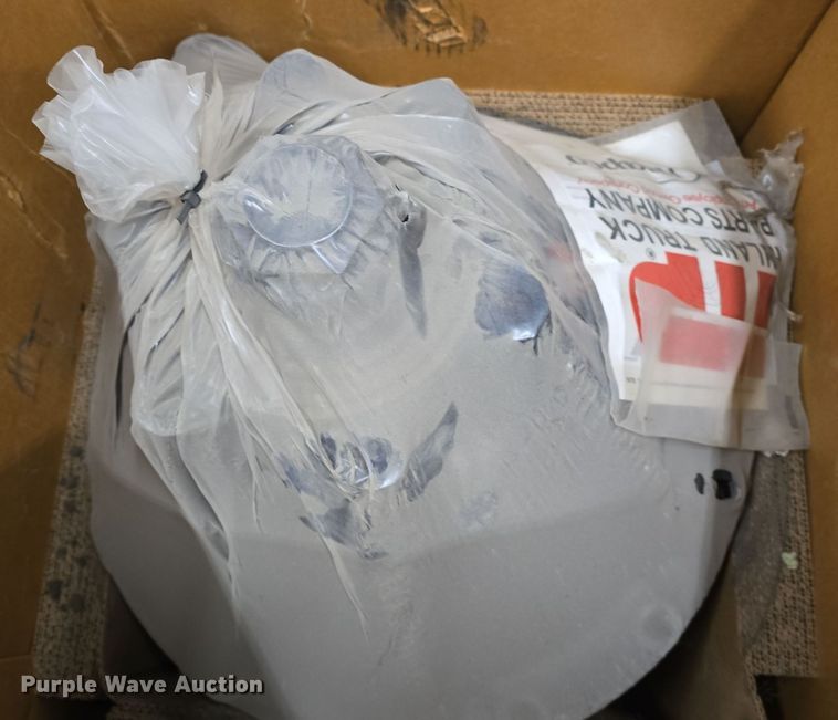 Kenworth parts in Olathe, KS Item EK6077 for sale Purple Wave