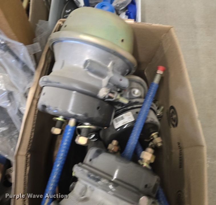 image for item EK6078 Truck parts