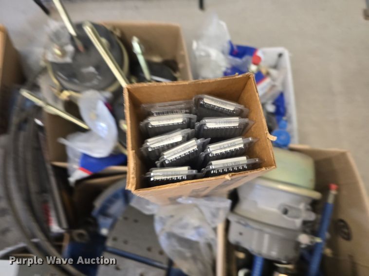 image for item EK6078 Truck parts