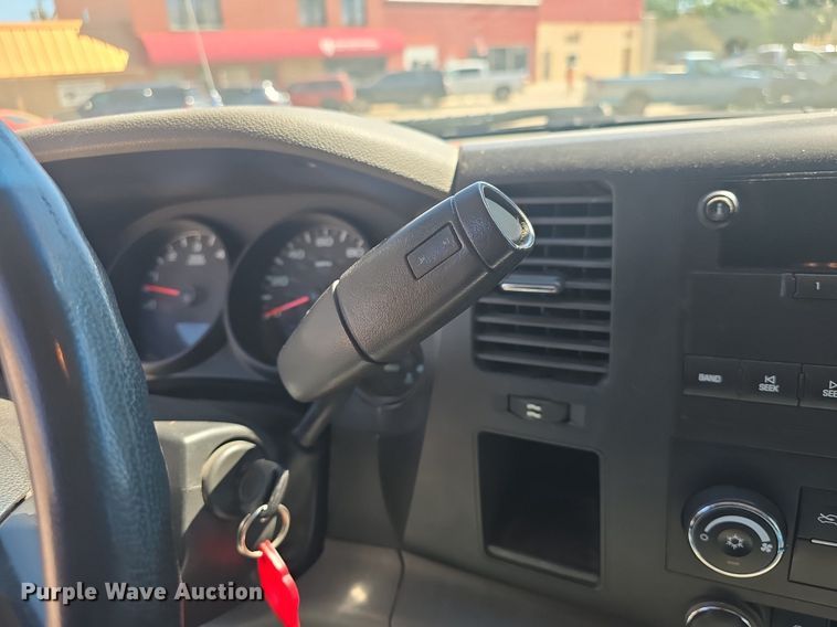 image for item EK6139 2012 Chevrolet Silverado 1500 Crew Cab pickup truck