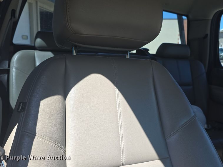 image for item EK6139 2012 Chevrolet Silverado 1500 Crew Cab pickup truck