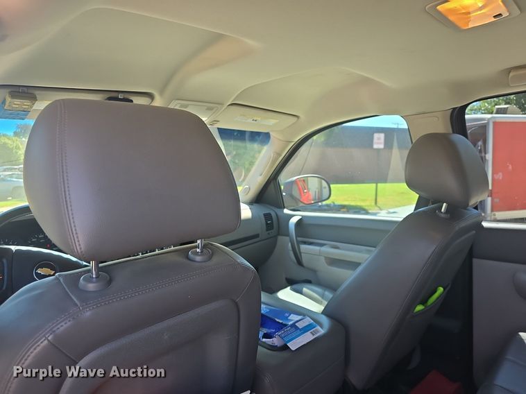 image for item EK6139 2012 Chevrolet Silverado 1500 Crew Cab pickup truck