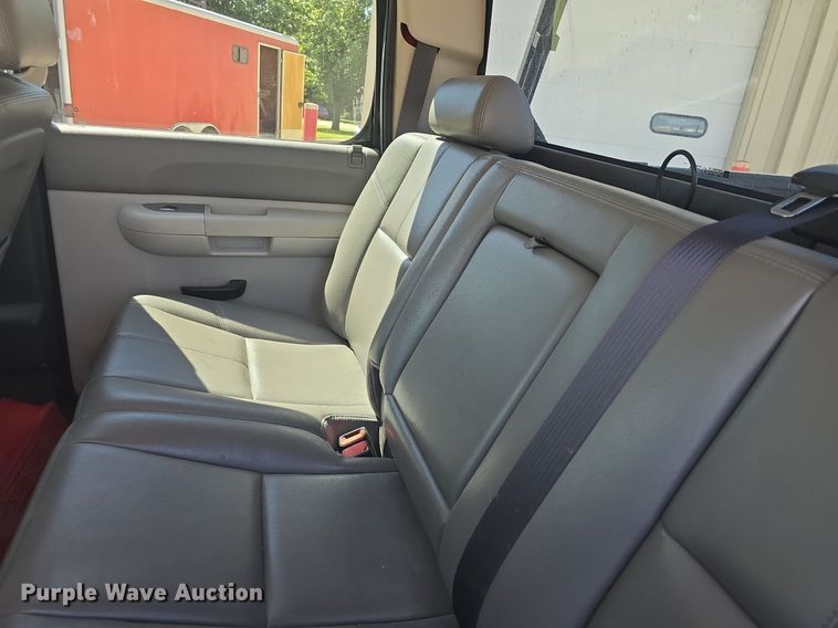 image for item EK6139 2012 Chevrolet Silverado 1500 Crew Cab pickup truck