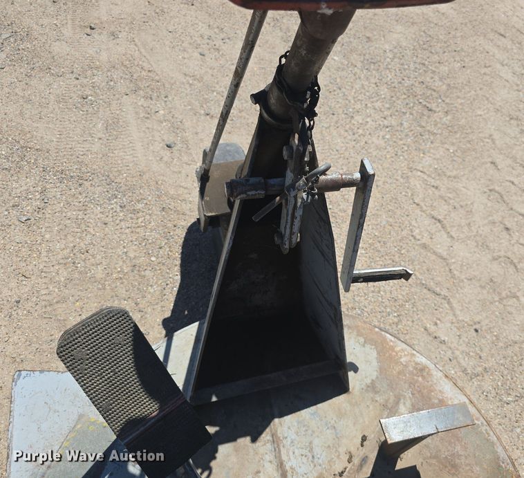 image for item EK6140 Heckendorn  73901 lawn mower