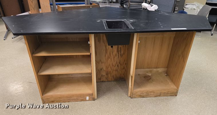 image for item EK6152 (5) science room tables