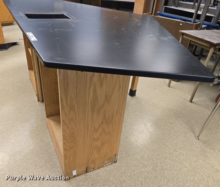 image for item EK6152 (5) science room tables