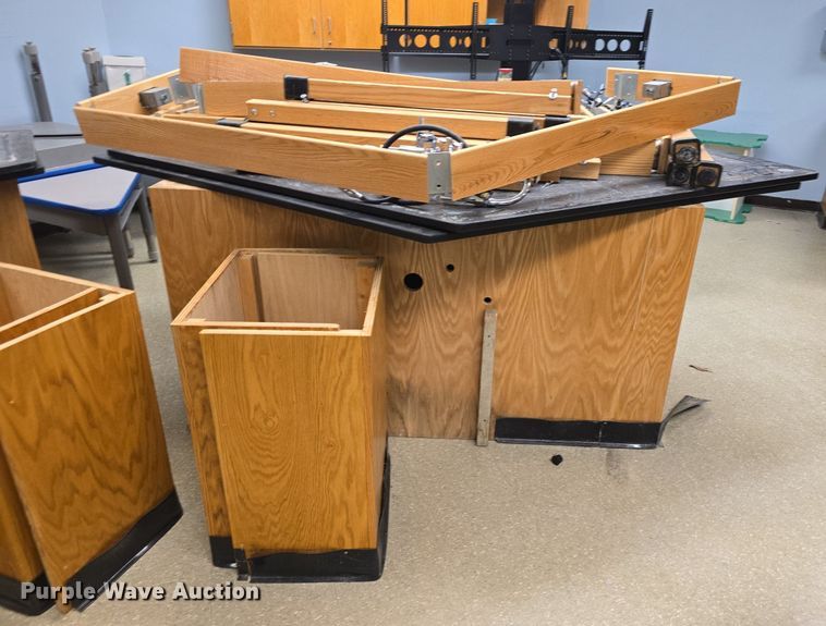 image for item EK6152 (5) science room tables