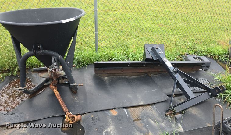 image for item EK6164 Lawn equipment