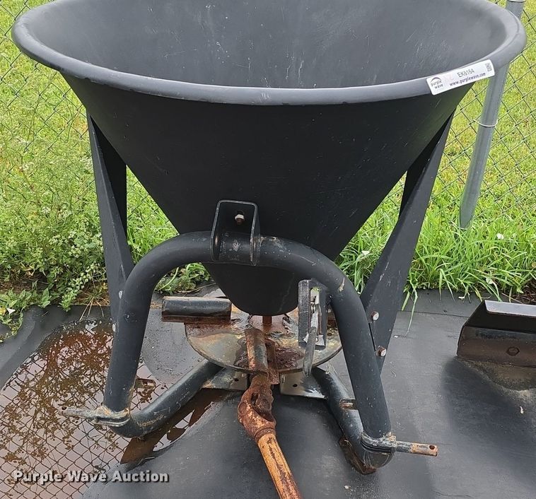 image for item EK6164 Lawn equipment