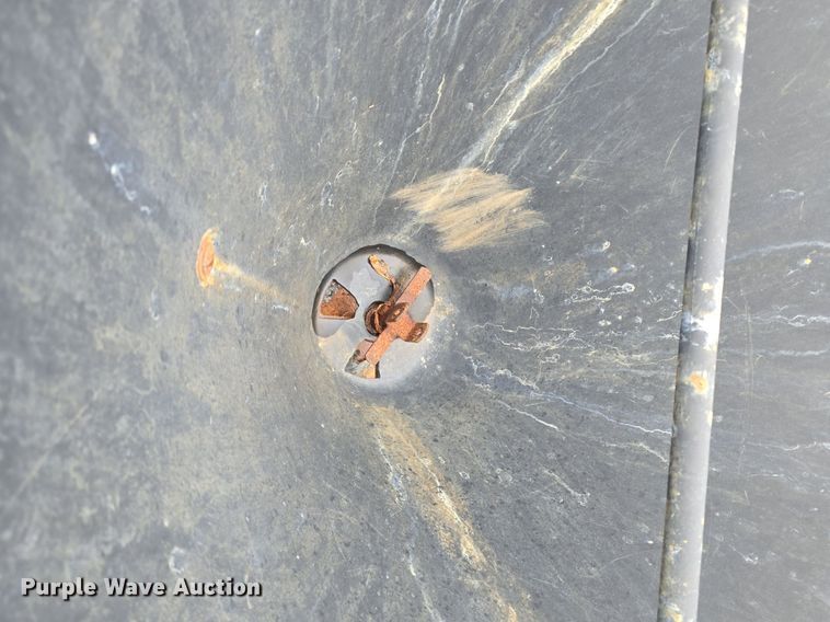 image for item EK6164 Lawn equipment