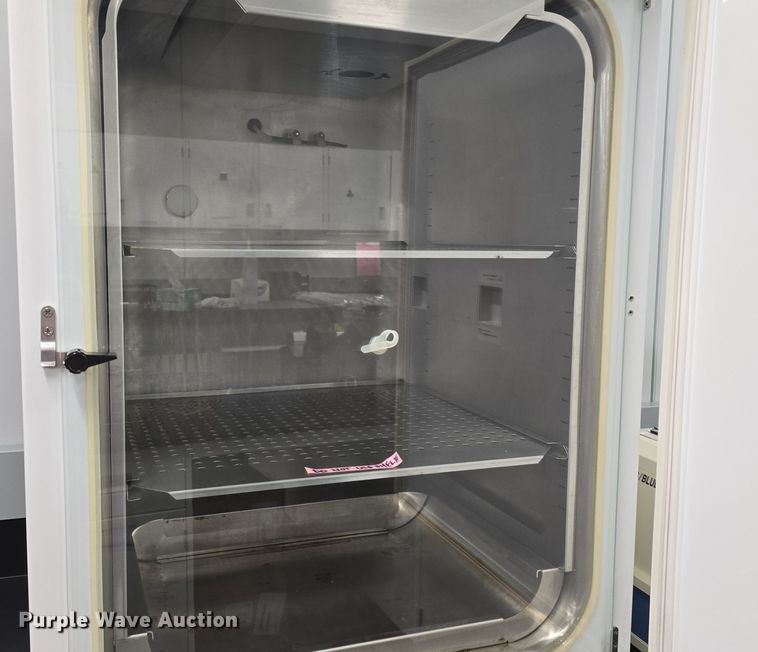 image for item EK6190 Fisher Scientific FFCO300TABC water jacket incubator