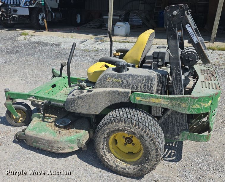 image for item EK6192 John Deere  777 ZTR lawn mower