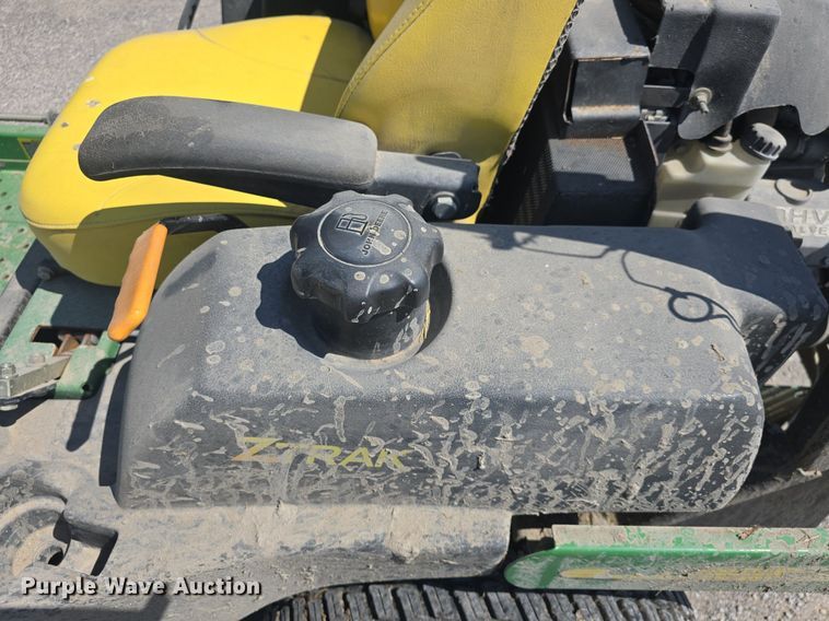 image for item EK6192 John Deere  777 ZTR lawn mower