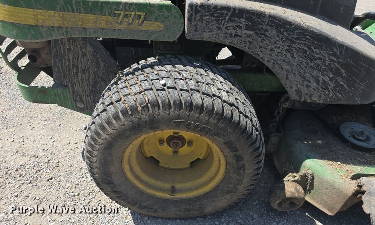 image for item EK6192 John Deere  777 ZTR lawn mower