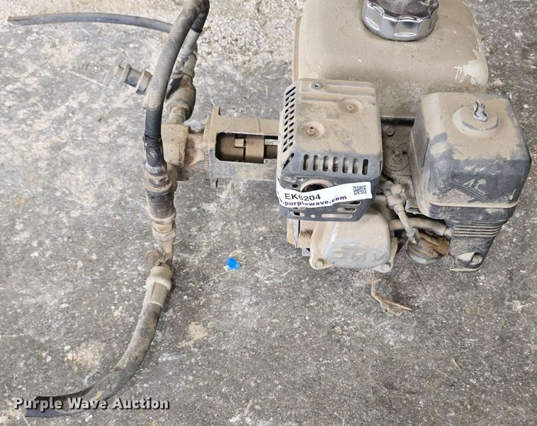 image for item EK6204 Hydraulic pump