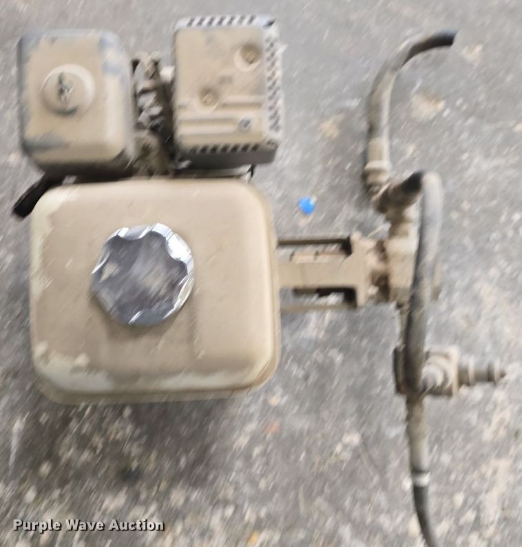 image for item EK6204 Hydraulic pump