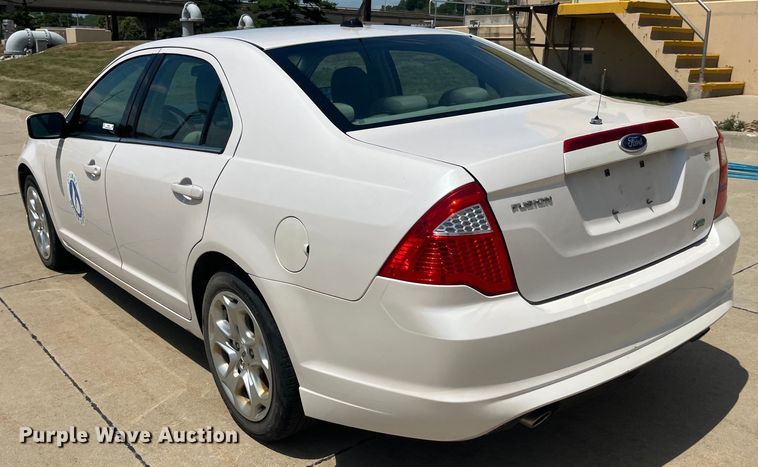 image for item EK8746 2010 Ford Fusion SE 
