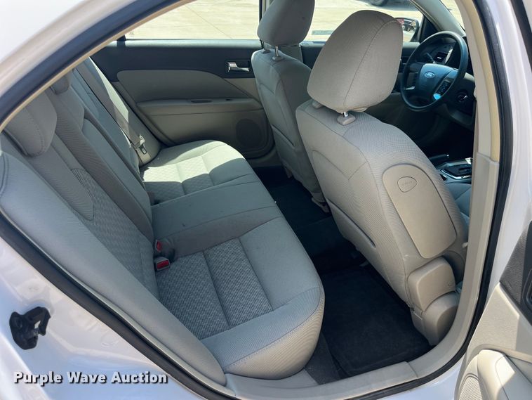 image for item EK8746 2010 Ford Fusion SE 