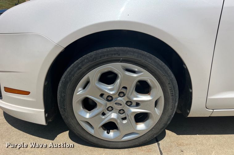 image for item EK8746 2010 Ford Fusion SE 