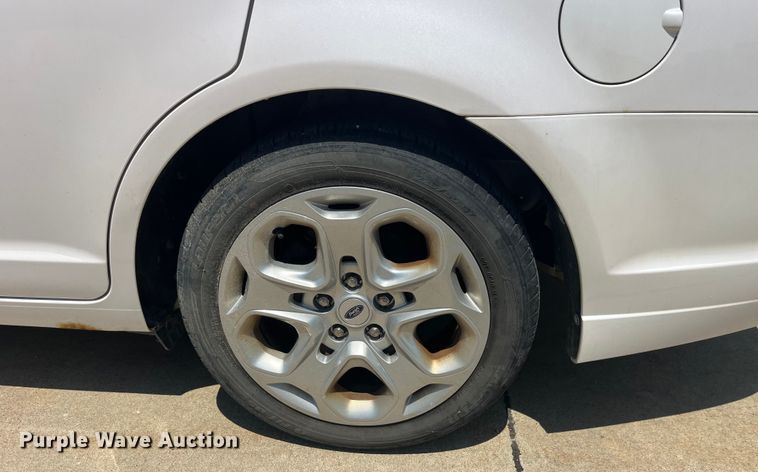 image for item EK8746 2010 Ford Fusion SE 