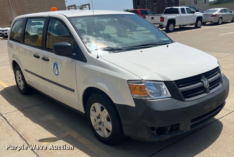 image for item EK8747 2008 Dodge Grand Caravan SE van