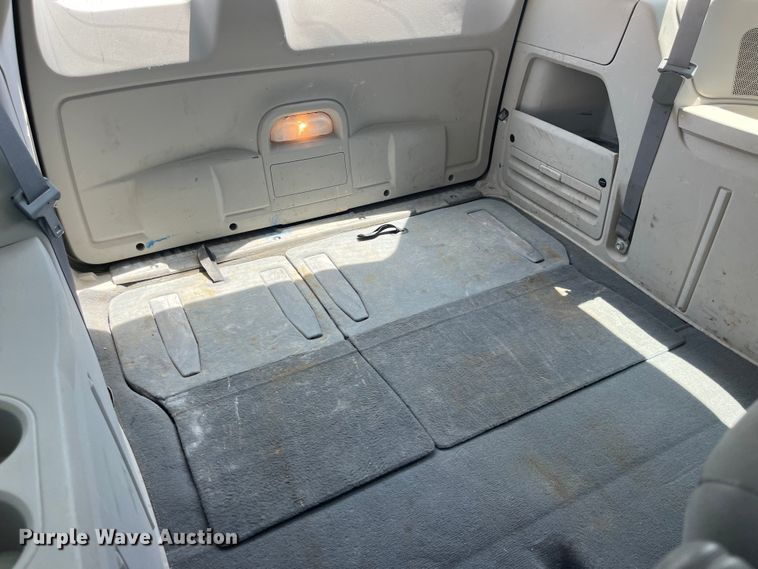 image for item EK8747 2008 Dodge Grand Caravan SE van