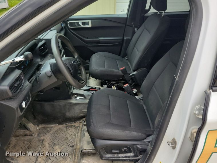 image for item KA9923 2020 Ford Explorer Police Interceptor  SUV