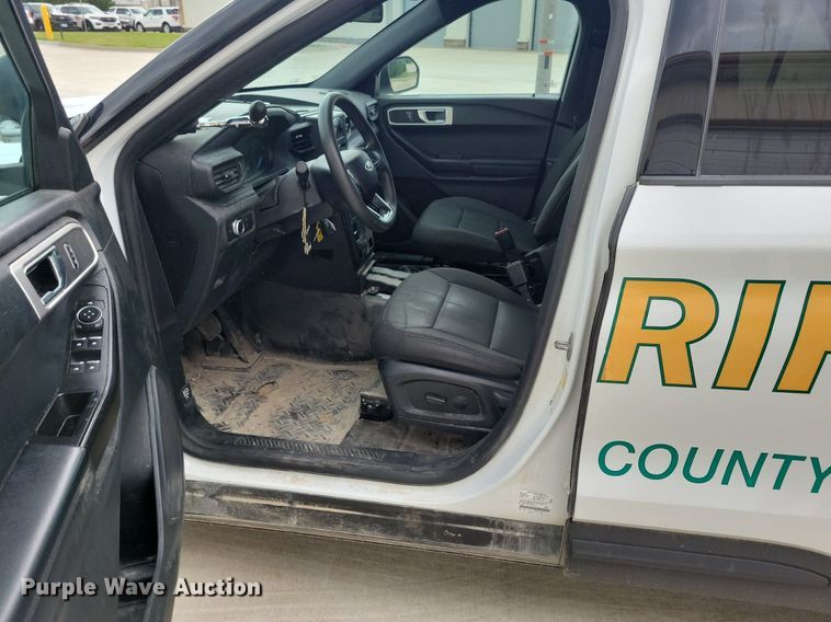 image for item KA9925 2020 Ford Explorer Police Interceptor  SUV