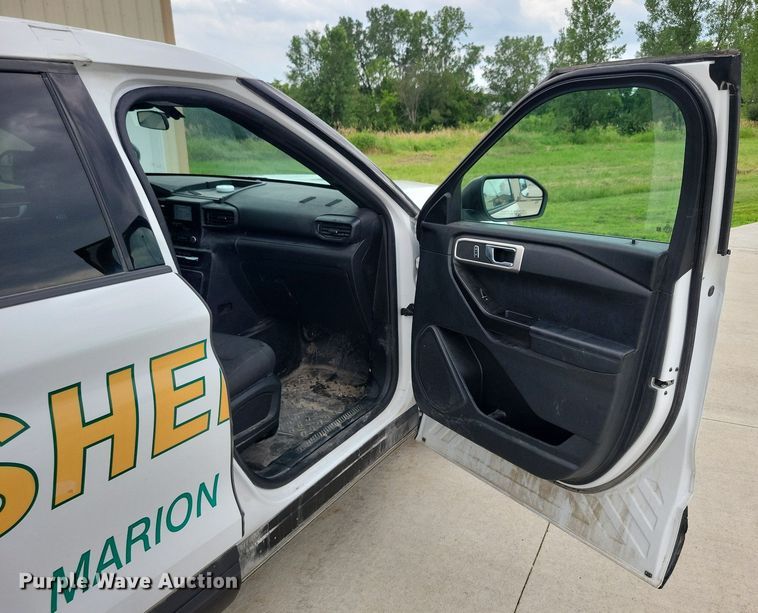 image for item KA9925 2020 Ford Explorer Police Interceptor  SUV