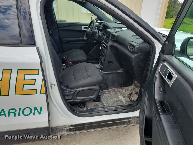 image for item KA9925 2020 Ford Explorer Police Interceptor  SUV