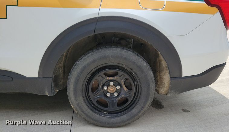 image for item KA9925 2020 Ford Explorer Police Interceptor  SUV