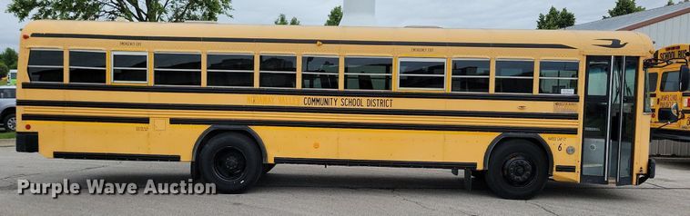 image for item KA9975 2010 Bluebird school bus