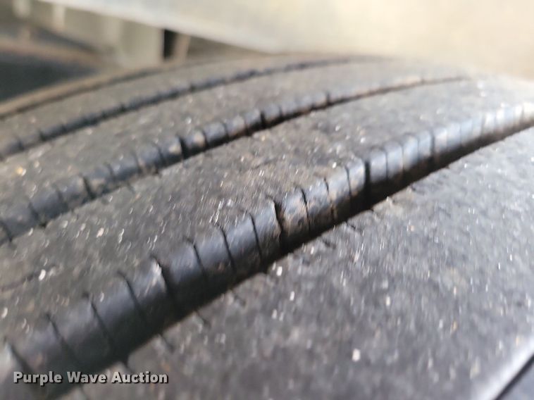 image for item KA9975 2010 Bluebird school bus