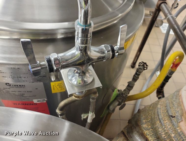 image for item KA9999 2009 Groen AHS-40 steam kettle