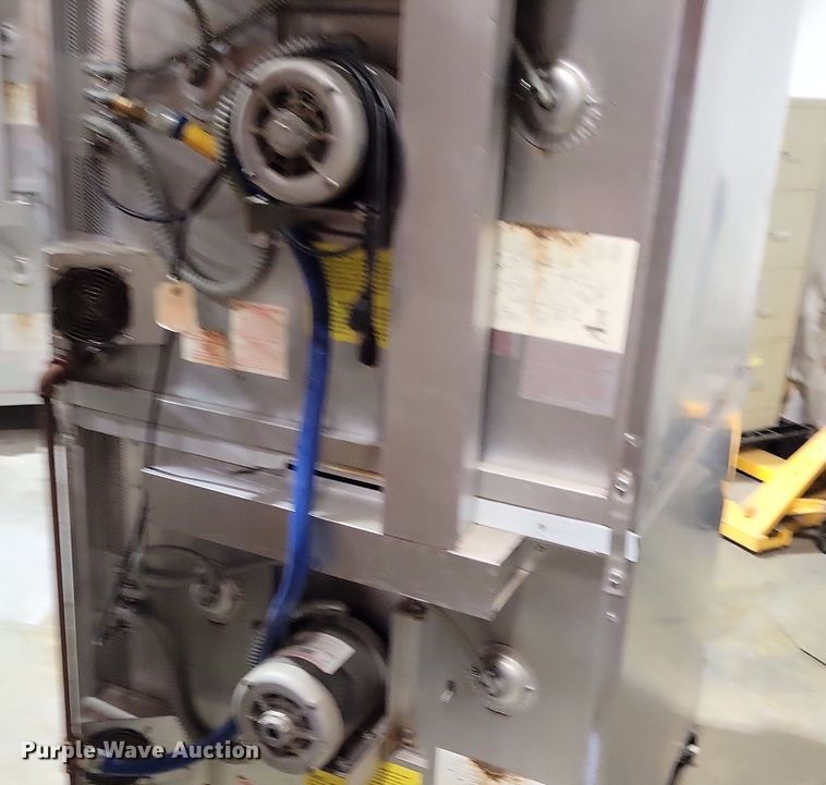 image for item KB9008 Blodgett stackable oven