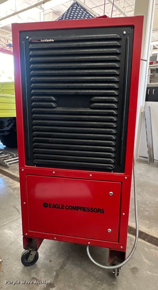 image for item LU9996 Eagle Compressors Baron II tank refill station