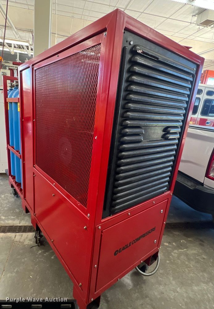 image for item LU9996 Eagle Compressors Baron II tank refill station