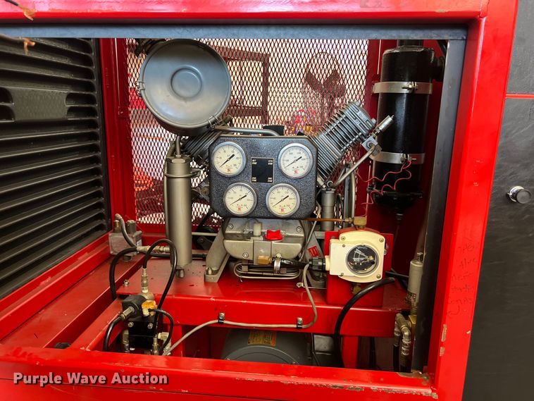 image for item LU9996 Eagle Compressors Baron II tank refill station