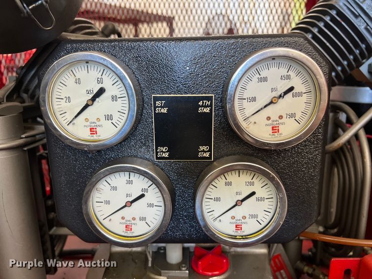 image for item LU9996 Eagle Compressors Baron II tank refill station